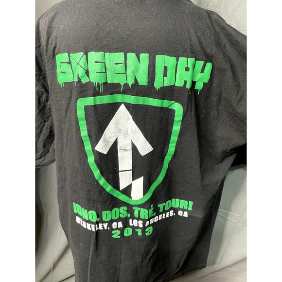 Green Day Uno, Dos, Tre Graphic Tee By All style Size XL - Picture 2 of 4